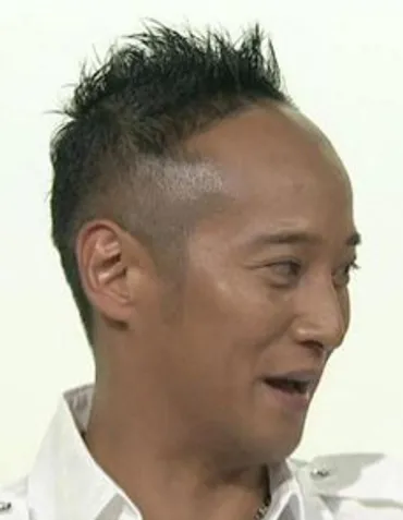 中居正広の髪型に違和感！？髪の毛薄いのに増えた？歴代髪型で検証！
